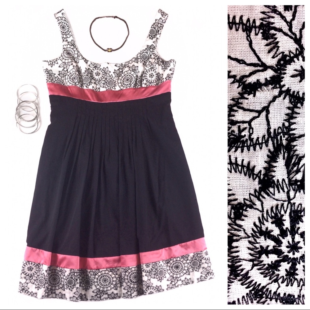 Black, White, and Pink Summer Dress -10- Glamour